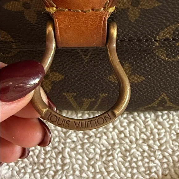 Louis Vuitton Vintage Monogram Saint Cloud GM - Picture 3 of 17